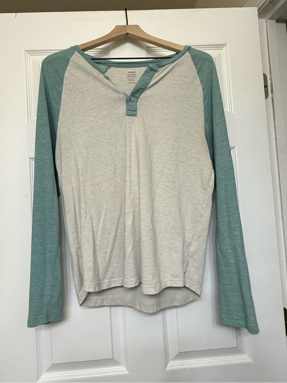 Old Navy Cream and Light Blue Raglan Henley Long Sleeve Top